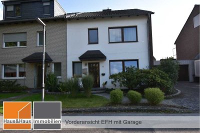 Schönes Einfamilienhaus (DHH) mit großem Garten in Monheim-Baumberg