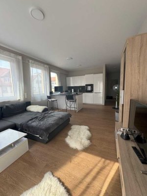 2 Zimmer 1.OG, zentrale Lage in MA-Seckenheim