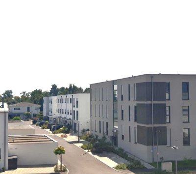Erstbezug: 3-Zimmerwohnung mit Balkon, Einbauküche und Aufzug