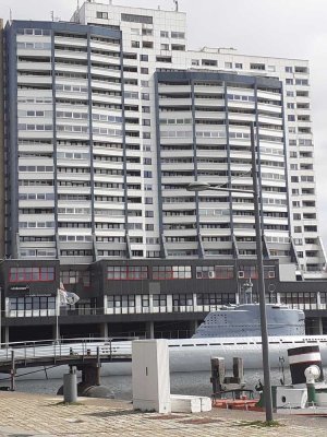 Seltene 3-Zimmer Wohnung mit Balkon und Küche im Columbuscenter  mit Weser und Stadtblick