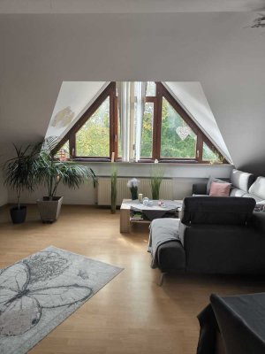 **Ihr Wohntraum: Moderne 3-Zimmer-Maisonettewohnung in Karlstein-Dettingen**