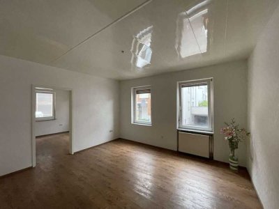 Citywohnung mit 4 Zi Balkon und Garage