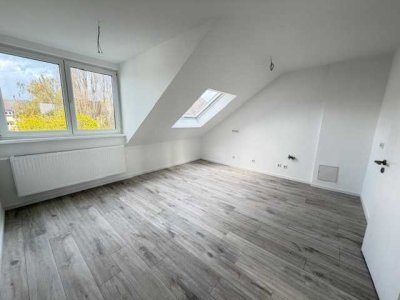 *Wunderschöne helle, top sanierte 3-Raum DG-Wohnung sucht Liebhaber*Flottenstraße