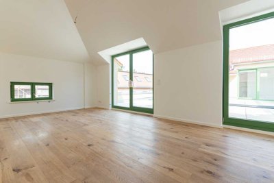 Ruheoase im Dachgeschoss | Dachterrasse | Tageslichtbäder | Abstellraum | Echtholzparkett