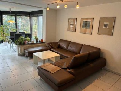 2,5-Zimmer-Gartengeschoß-Wohnung in ruhiger Lage