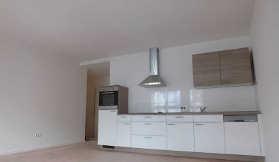 Helle & Geräumige Whg in Exklusivster Lage (WG geeignet)