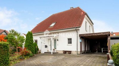 Ein Ort zum Ankommen – Einfamilienhaus mit vier Zimmern, Fußbodenheizung und Gartenidylle