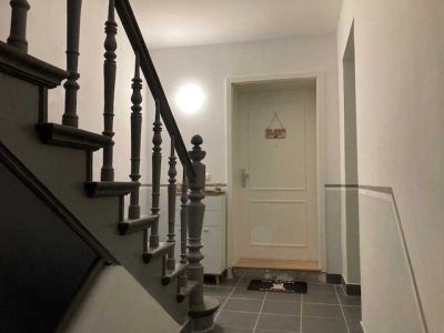 Sanierter Altbau mit Balkon: ansprechende 4-Zimmer-Wohnung in Halberstadt mit Fußbodenheizung