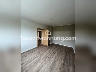 Tauschwohnung: Schöne, helle 2-Raum-Wohnung mit Balkon nahe Auensee