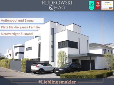 Atriumvilla der Extraklasse || Schlichte Eleganz mit funktionaler Bauweise