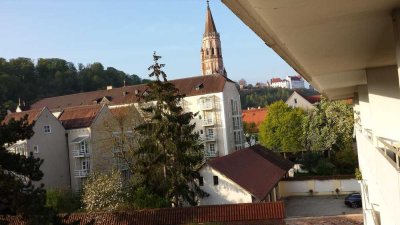 ohne Makler: innenstadtnahe 1-Zimmer-Whg ++ 62m² ++ großer Balkon ++ attraktiv vermietet