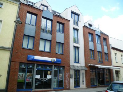 80m²*Zentrum*Bahnhof 5min*Laminat