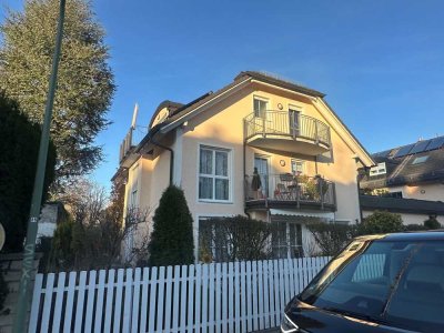 3-Zimmer Dachgeschosswohnung mit Balkon in Waldperlach