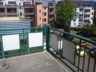Schöne 3-R-Wohnung mit großem Balkon in der Heinrich-Heine-Straße 36