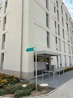 47122/21 4-Zimmer-Wohnung für die Familie sucht Nachmieter in Düsseldorf-Rath/Neubau