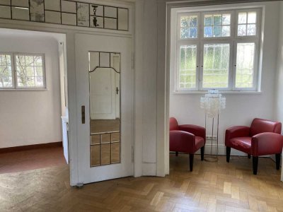 STADTVILLA MIT 3 WOHNETAGEN