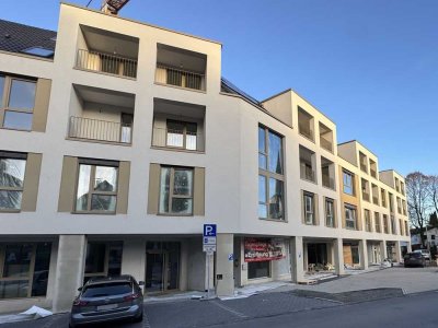 Kleverhof: Wohnen im Mucher Ortszentrum – mit Pflegedienst, Allgemeinmedizinern, Apotheke und Café