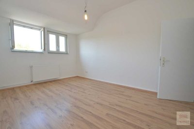 Modernisierte Dachgeschoßwohnung in Flingern-Süd