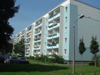 Preiswerte 3-Raum-Wohnung in ruhiger Lage