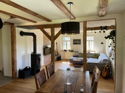 Helle moderne kernsanierte Maisonette-Whg, OG-DG, Kaminofen, Fachwerkcharme, ca. 70 qm