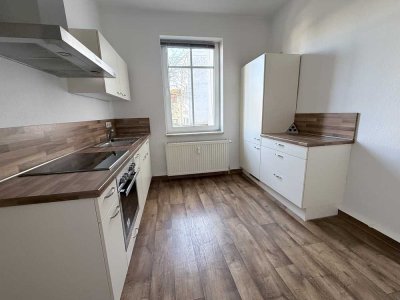 Single oder junges Paar gesucht!...Charmante und exklusive 2-R-WHG in TOP-Lage!