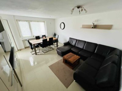 Gut geschnittene 3-Zi.-Whg. mit Balkon, EBK & Keller in ruhiger Lage in Wernau (Neckar)