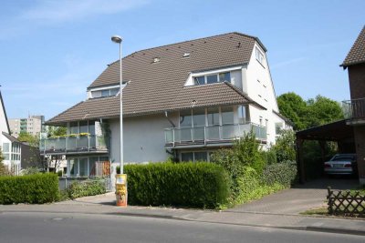 Erftstadt-Liblar, Nähe Einkaufscenter, ruhige 3-Zimmerwohnung mit Terrasse und Keller
