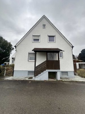 Grundstück mit Altbestand zum verwirklichen oder Neubau