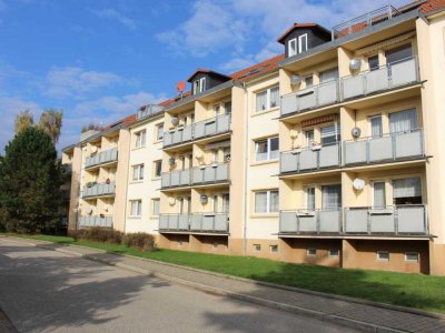 4-Zi.-Wohnung mit 2 Balkonen u. ESP im idyllischen Langenstein