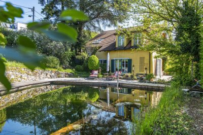 URLAUBSFEELING PUR! Eigenheim in mediterranem Stil mit Traumgarten und Badeteich! Absolute Privatsphäre!
