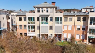 Familienhit! 4-Zimmer-Maisonette mit Wintergarten &amp; Tiefgaragenstellplatz an der Glan