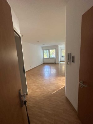 Schöne 1,5-Zimmer-Wohnung mit Einbauküche in Neuwied