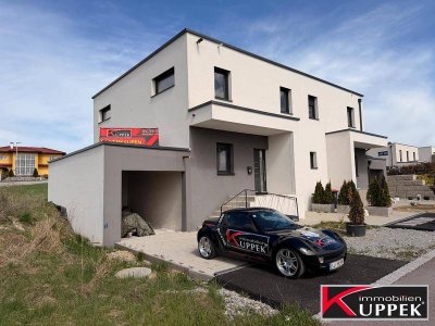 *** MODERNE DOPPELHAUS MIT GARAGE ***
