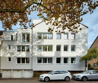 Renovierte Wohnung mit Balkon, nähe Fußgängerzone, im Neu Sanierten KFW 70 EE Energieeffizenhaus