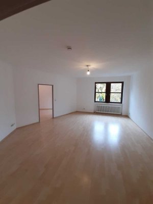 Stilvolle, modernisierte 3-Raum-Wohnung in Bayern - Neuburg a.d. Donau