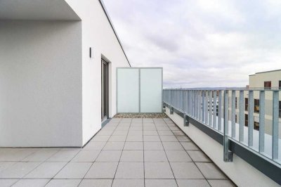 Attraktives Penthouse mit Dachterrasse, 2 Bädern & stilvoller Einbauküche – ERSTBEZUG!