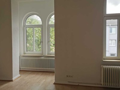 Schöne 4 Zi. Altbauwohnung nahe Bontekai sucht Nachmieter!