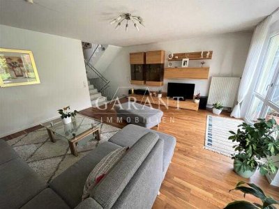 ** Ideal für die Familie: schönes Reihenhaus mit viel Platz, Garten und Garage **