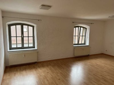 Zentral gelegene Altbauwohnung in Kemnath