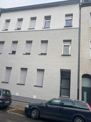 Renovierte 3-Zimmer-Wohnung im 3. OG in Duisburg