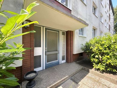Frisch sanierte 2 Zimmerwohnung mit Balkon!