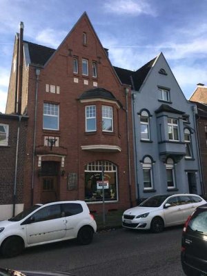 Helle 3-Zimmer Wohnung mit großer Terrasse und Wintergarten in Krefeld-Bockum