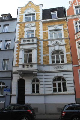 2-Zimmer Altbauwohnung zwischen Schanz und Ponttor