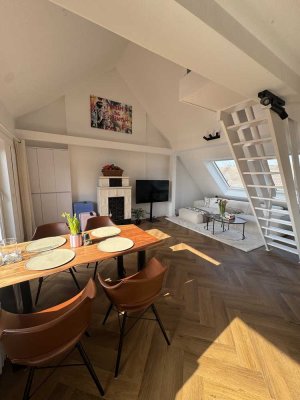 2,5-Zimmer DG Maisonette Wohnung in Hamburg-Uhlenhorst