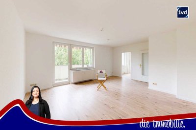*** 1 Zimmer - Bad mit Wanne - Balkon - Lemsdorf ***