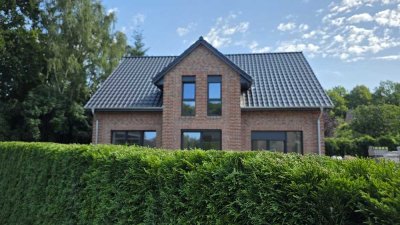 Bezugsfertig im November: Kapitänshaus | Lottbek Lodges | energieeffizient + provisionsfrei