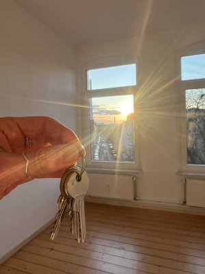 Nachmieter gesucht (3 Zimmer, Altbau, Stadt-und Uninah)