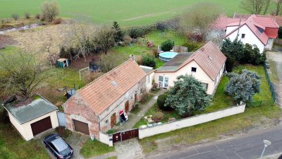 Haus auf dem Lande... mit viel Platz - sucht neue Familie