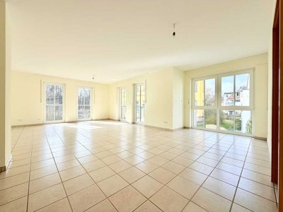 Exklusive 4-Zimmer-Wohnung in Bestlage bei Villa Wahnfried – Hofgartenblick & E-Ladepunkt