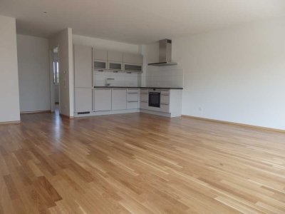 LÖ-Stetten: 3-Zi-Wohnung, 85qm, Südbalkon, TGL-Bad, EBK